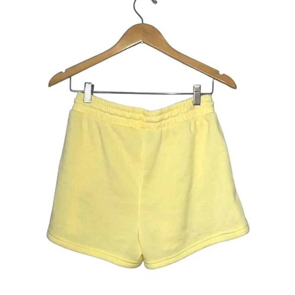 Love Streak Pull On Sweat-pant Material Shorts Embroidered Pale Yellow Size Larg - Picture 3 of 7